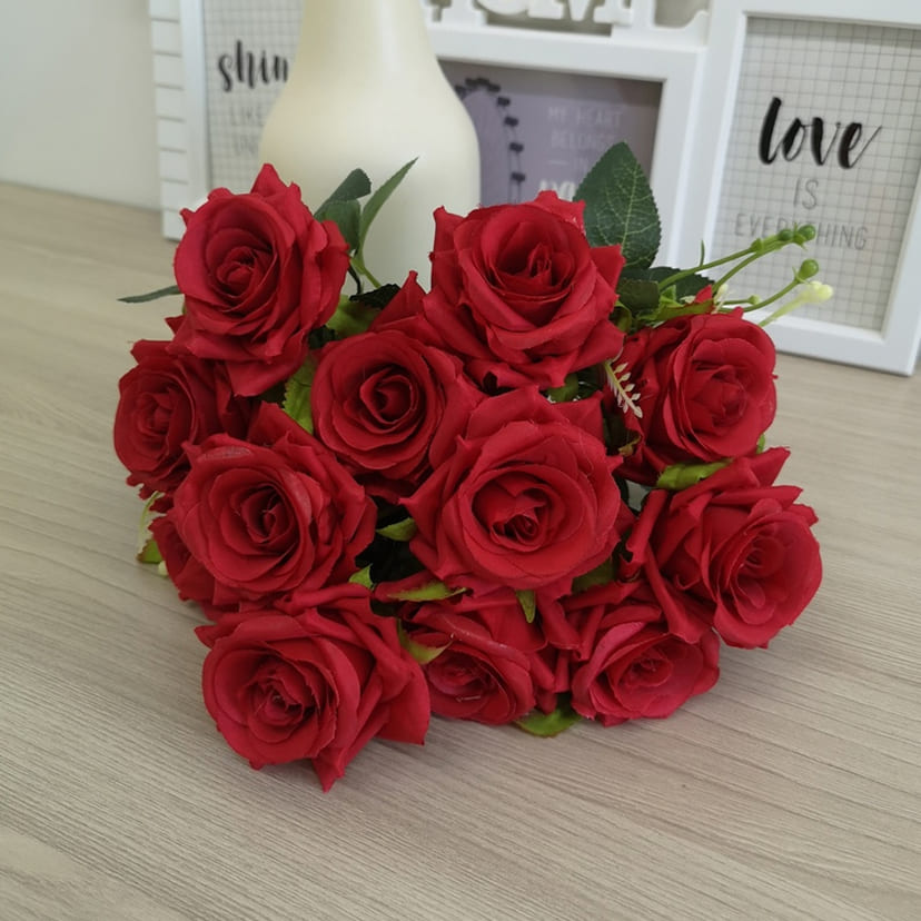 Искусственные цветы в Москве | Цветы искусственные «Розы острые», красные, букет