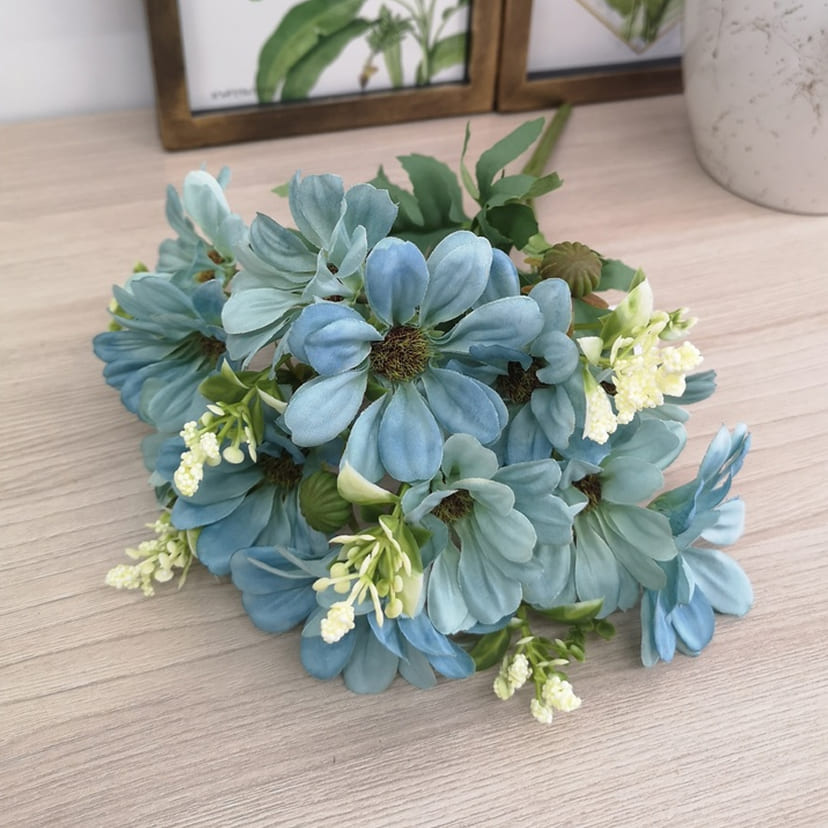 Искусственные цветы в Москве | Цветы искусственные «Ромашки с бутонами», голубые, букет