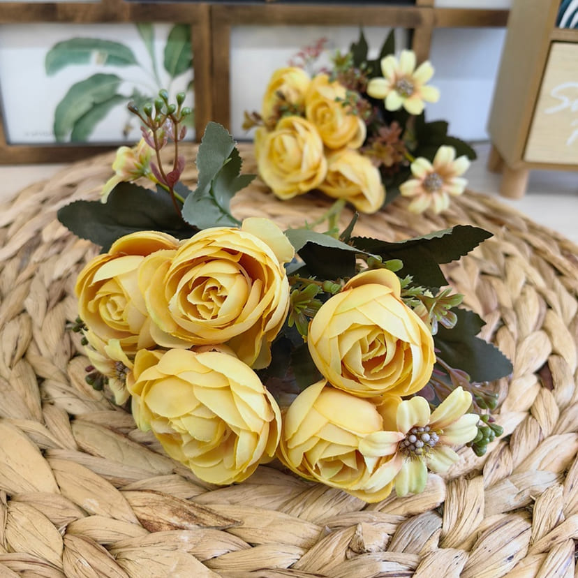Искусственные цветы в Москве | Цветы искусственные «Камелии с мелкоцветом», желтые, букет