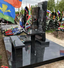 Памятники СВО